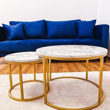 Quickspace Modern Concept Букурещ Екстериор снимка