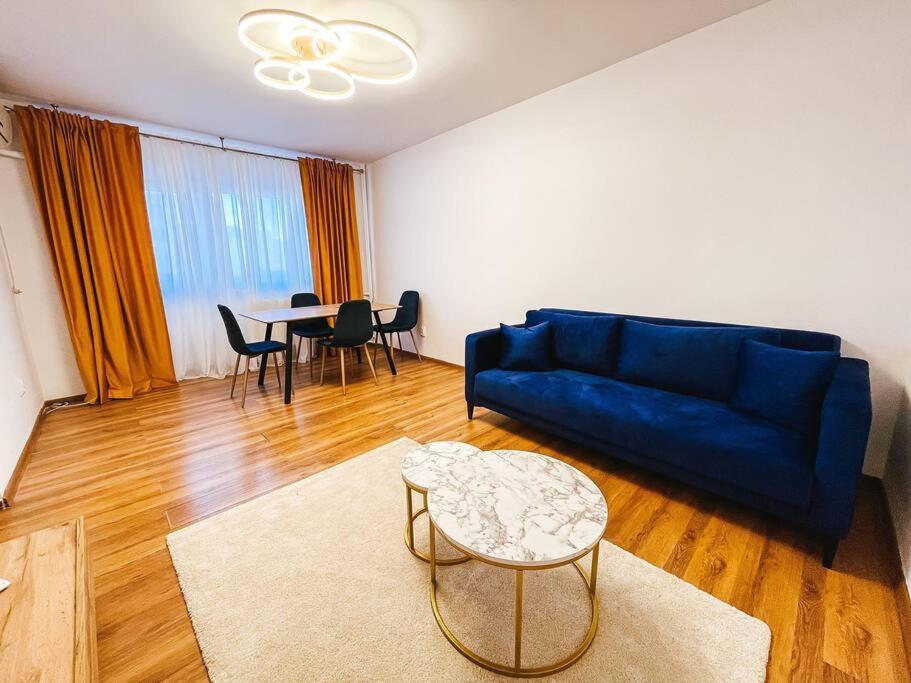Quickspace Modern Concept Букурещ Екстериор снимка